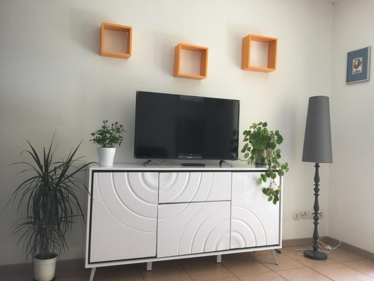 Les Iris Apartment